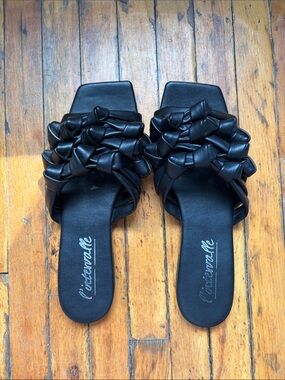 Leather Sandals L’Intervalle